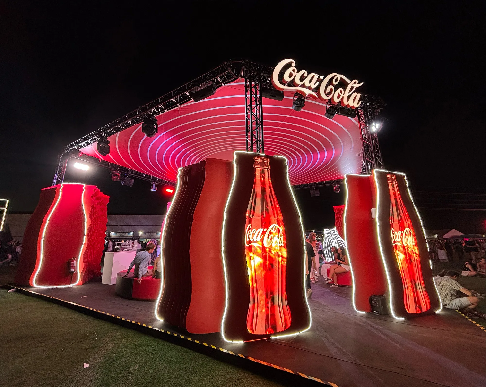 Coca-Cola_MadCool_2.jpg