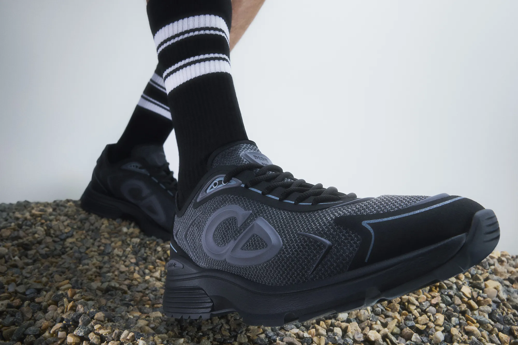 Dior-Men-B30-Sneakers_4.jpg