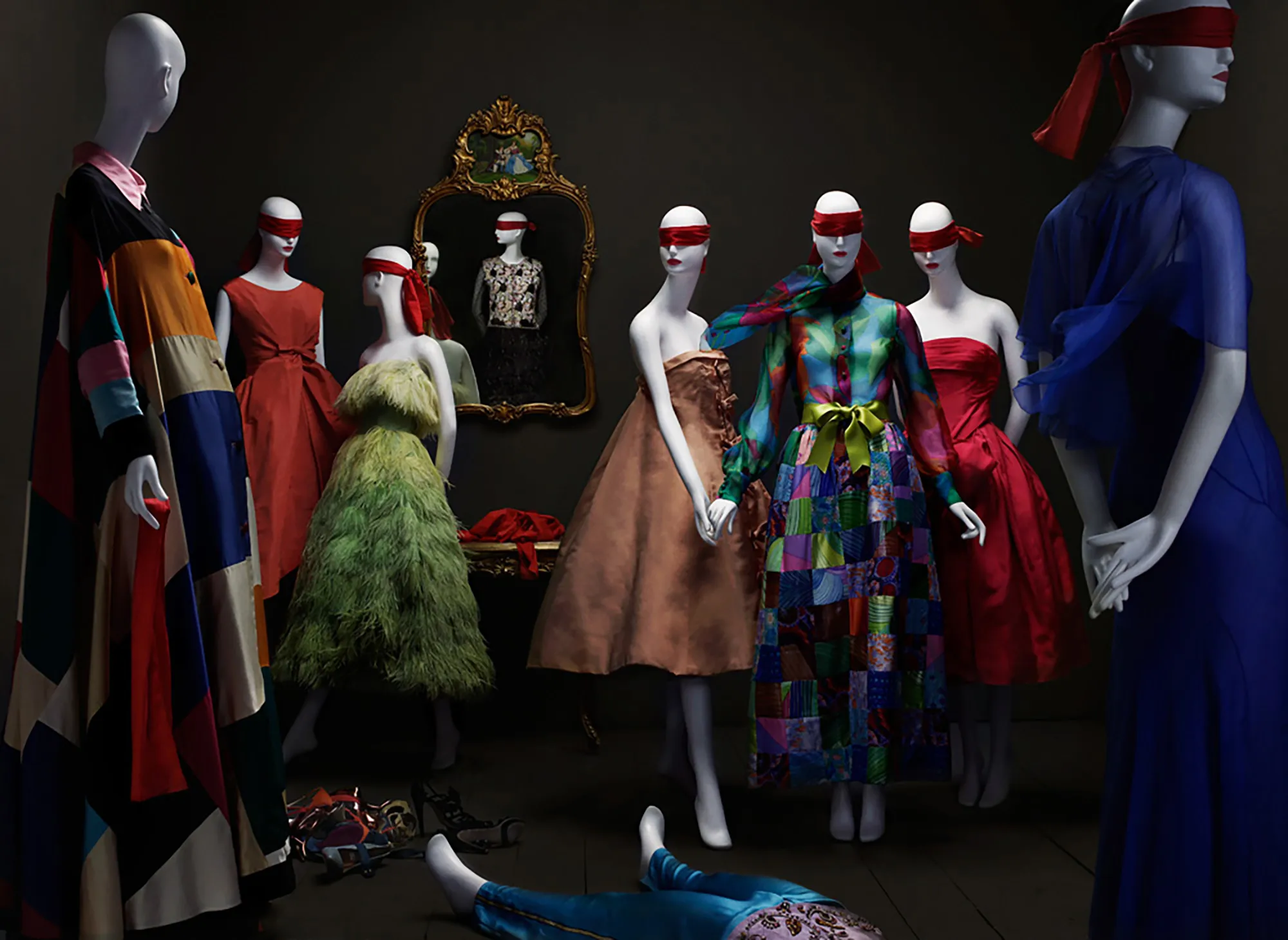 Hamish-Bowles-unveils-Yves-Saint-Laurents-enduring-legacy_hube_1.jpg