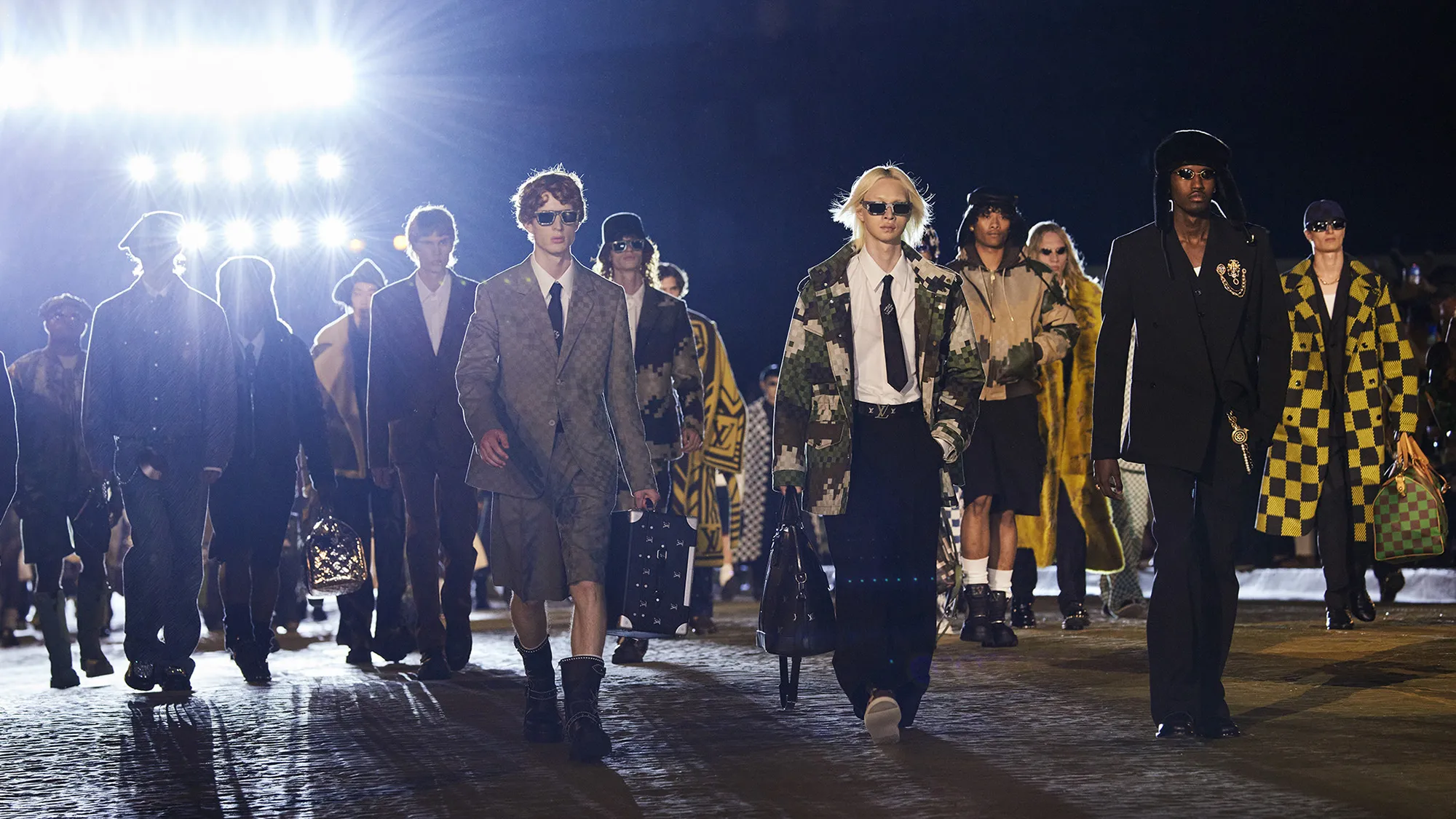 Louis Vuitton [Extended]