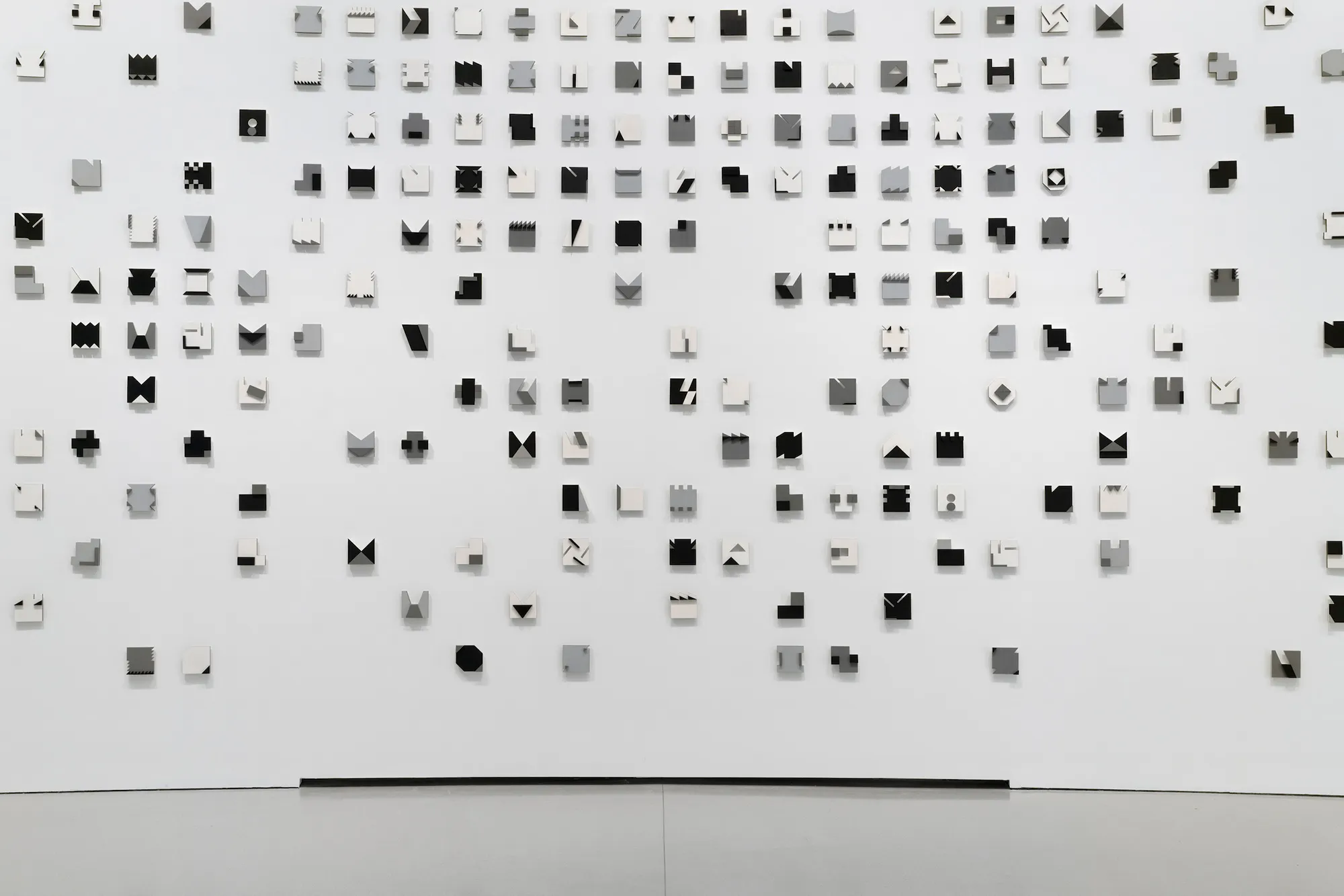 Minimal_exhibition_1.jpg